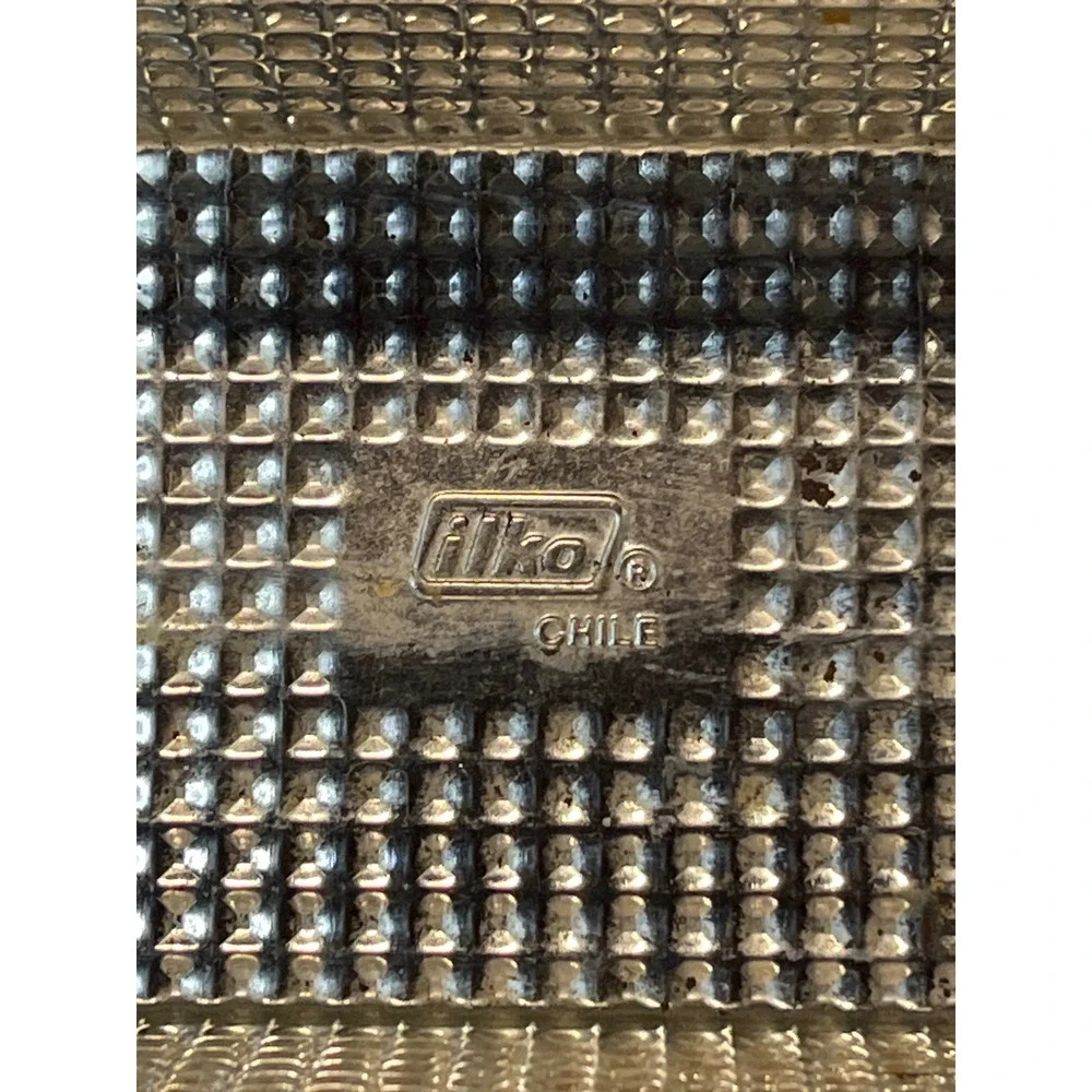 Ilko Chile Vintage Textured Metal Loaf Pan Silver Diamond Pattern Bread Tin
